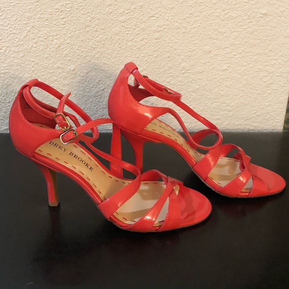 2 inch strappy heels